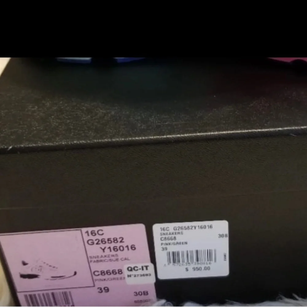 Chanel classic sneakers - Picture 2 of 4